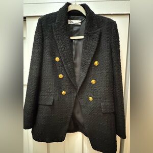 Zara tweeded Black and Gold Blazer with Tailored Silhouette sz S